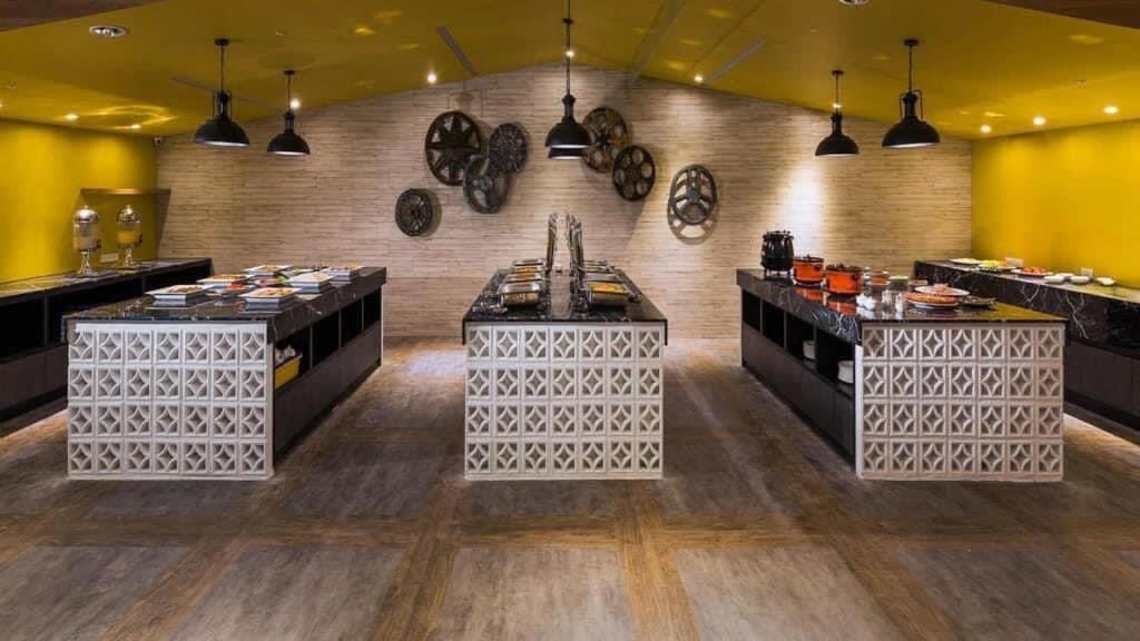 Ningcui Business Hotel Taichung Buitenkant foto
