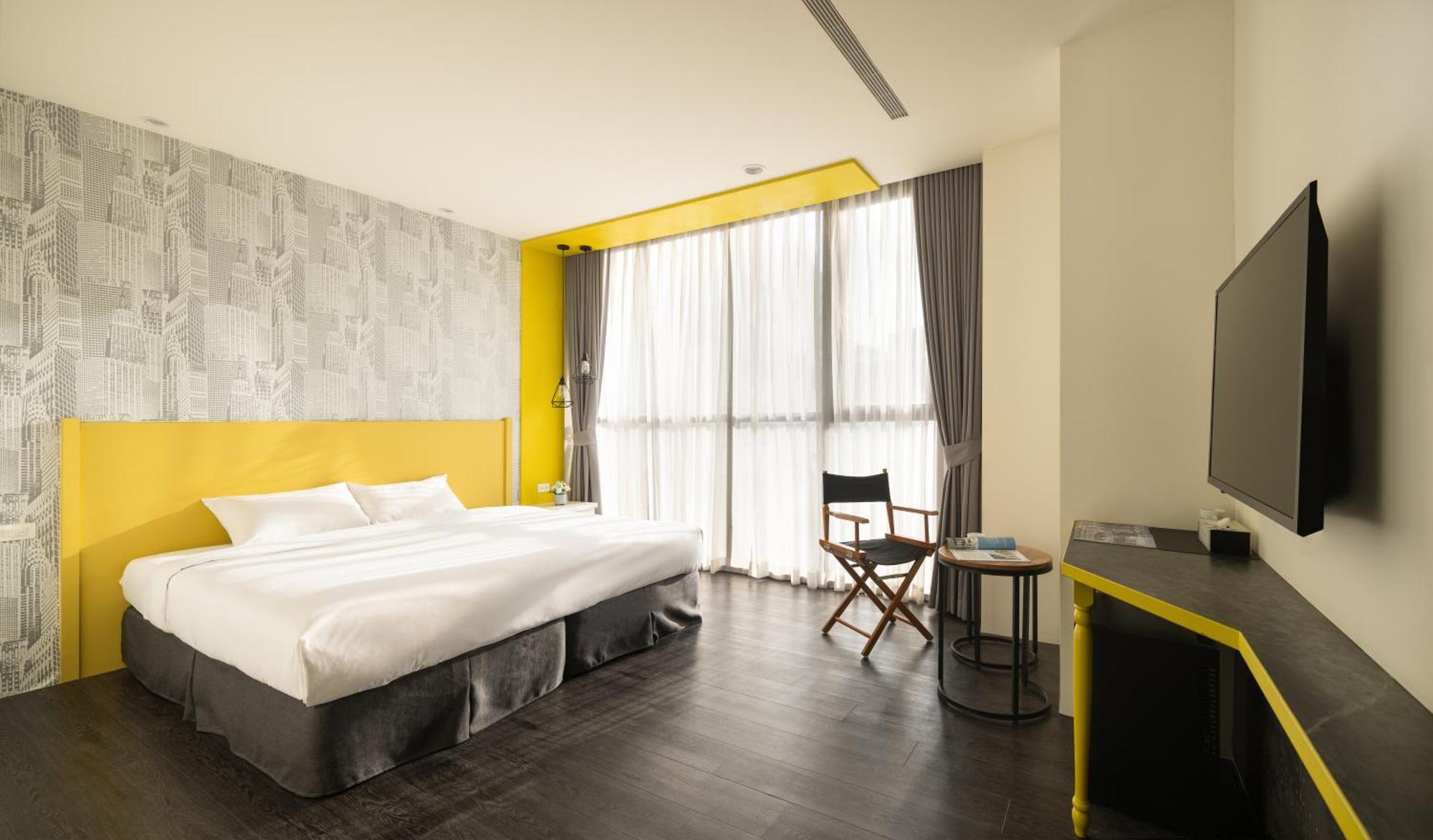 Ningcui Business Hotel Taichung Buitenkant foto