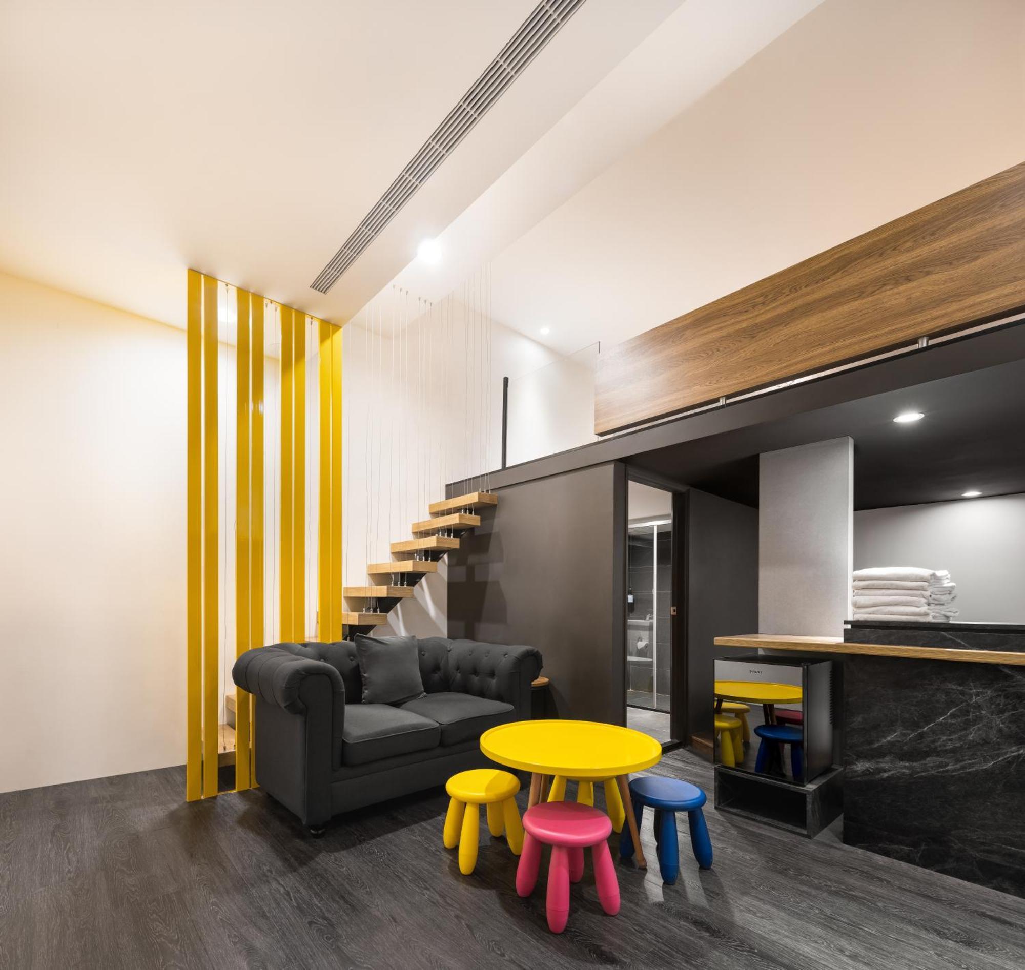 Ningcui Business Hotel Taichung Buitenkant foto